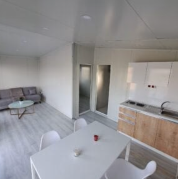 Bungalow Mobilado – Chalet com Jardim de 28 m²