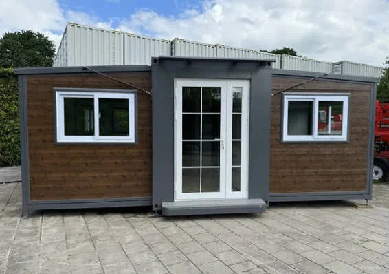 Contentor Móvel Tiny House com Dois Quartos e Cozinha – 2024