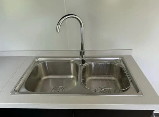 Contentor Móvel Tiny House com Dois Quartos e Cozinha – 2024